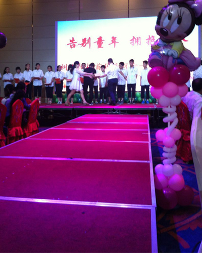 溫州樹人學(xué)校開克爾曼尼活動